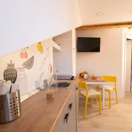 Opa Opa Apartment